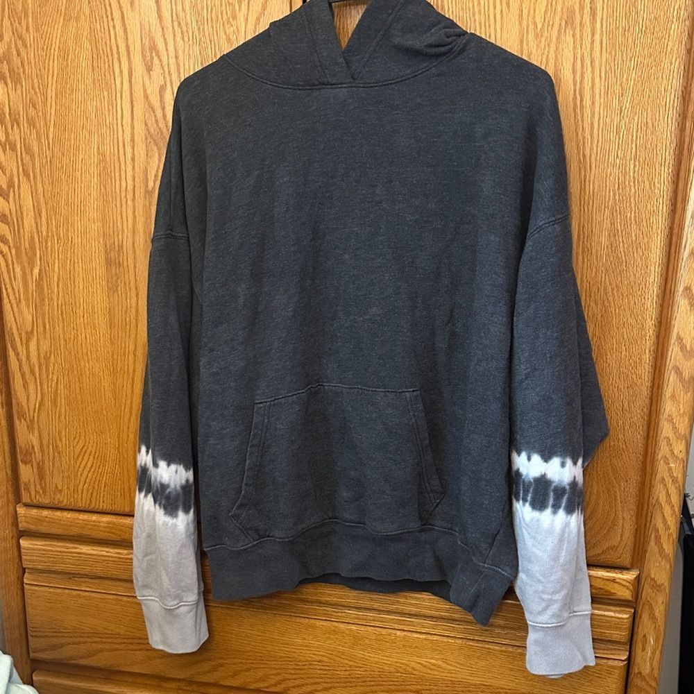 Pink tye dye pull over